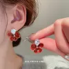 Lifanti 1670 real gold electroplated zircon oil-dripping flower earrings, sweet and exquisite Japanese and Korean stud earrings, fashionable and internet-famous style earrings Application Scenario
